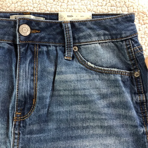 Mudd Women’s/Juniors FLX Stretch Size 9 Distressed Raw Hem Blue Jean Denim Skirt - Picture 3 of 12